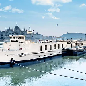 Onriver - Ms Cezanne 4*, Budapest Ungarn